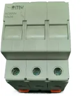 Poistkový odpínač 3-pólový 10x38 500V 32A 