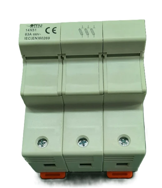 Poistkový odpínač 63A 690V  14x51 3P OMU
